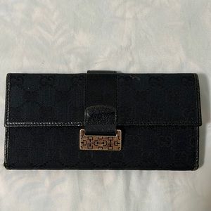 Authentic Canvas Black Gucci Wallet